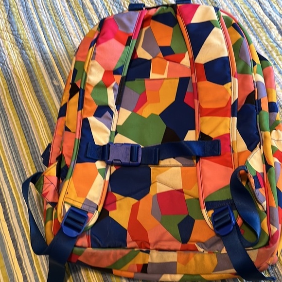 Vera Bradley book bag. Multicolored, lots of pockets. Computer safe. - Picture 10 of 11